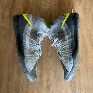 Nike HypervenomX Proximo Air Max 95 Indoor Soccer Shoes - Men’s Size 11.5